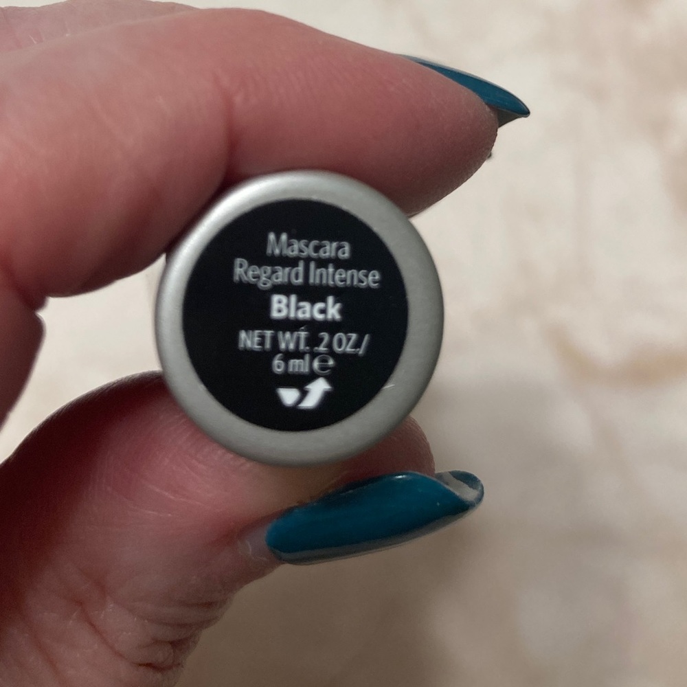 Bobbi Brown Smokey Eye Mascara - Picture 4 of 6